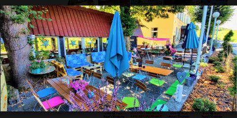 Biergarten Nannis Kirchhahn